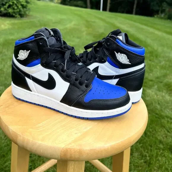 Jordan | Shoes | Nike Air Jordan Retro High Og Gs Royal Toe  display picture 1